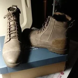 G.H. Bass Stratton Boots G.H. Bass & Co. | Shoes | Gh Bass Stratton Boots | Poshmark main image 3